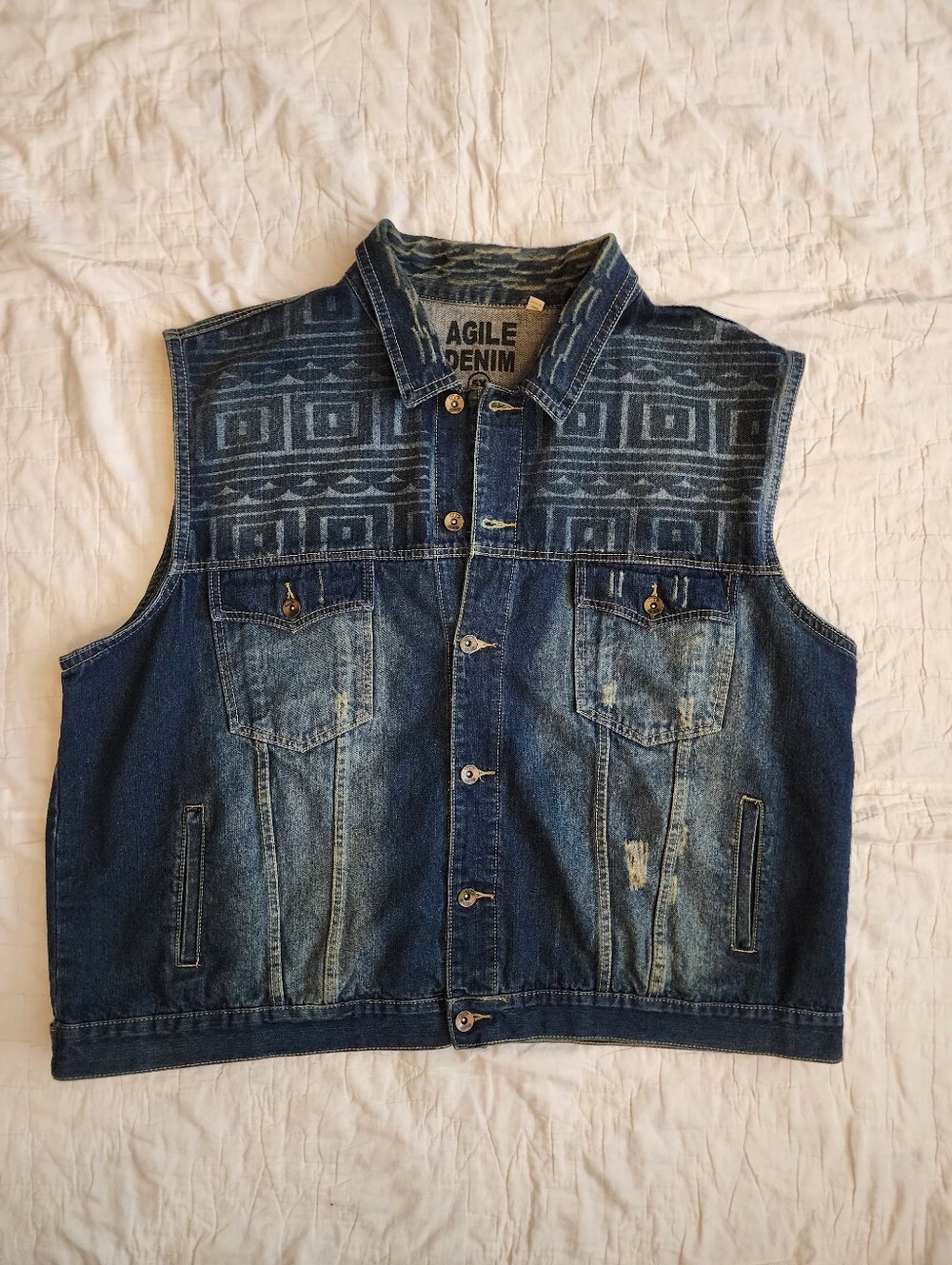 Agile Denim Distressed Mens Size 5 X Button Sleeveless Vest